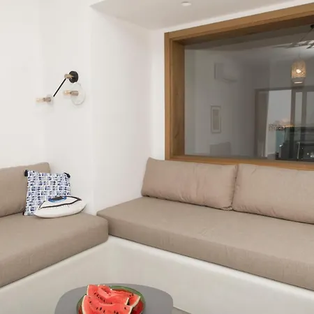 Isalos Sea View Apartment