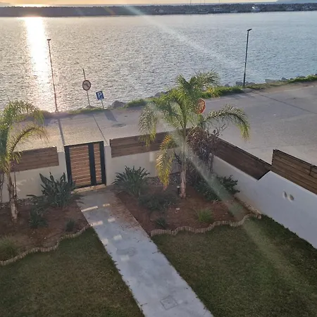 Isalos Sea View Apartment Kokkinos Pirgos